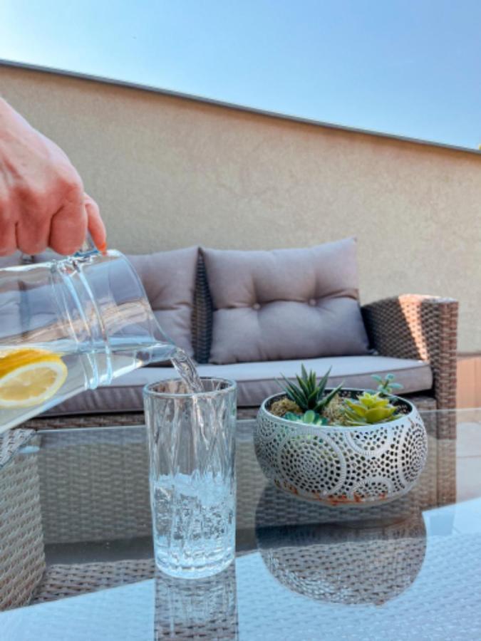 Apartman Niklan Rožnov pod Radhoštěm Εξωτερικό φωτογραφία